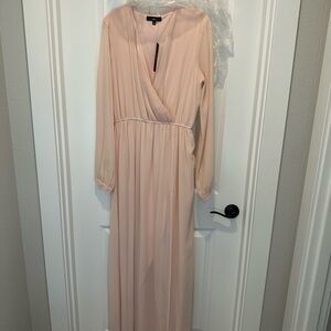 Lulus maxi dress/ brides maid dress/ peach-beige color size L